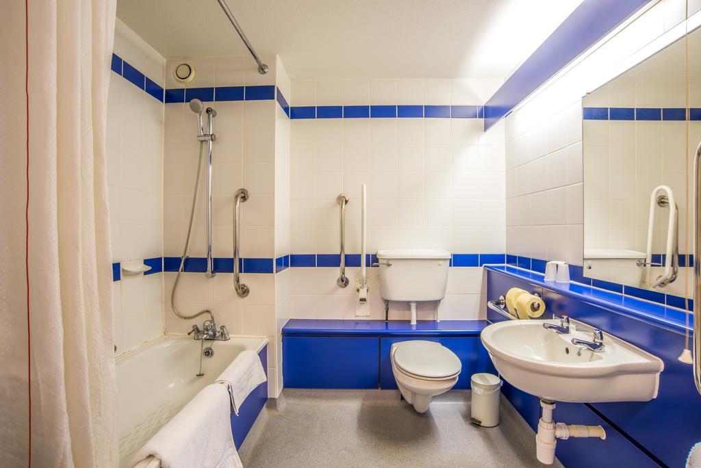 Metro Inns ハダーズフィールド エクステリア 写真