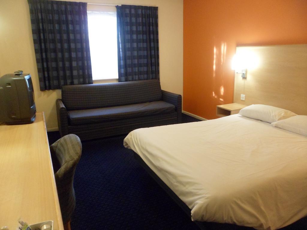 Metro Inns ハダーズフィールド 部屋 写真